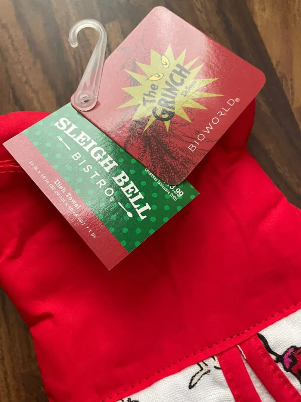 Sleigh Bell Bistro Dr. Seuss The Grinch kitchen towel-NWT